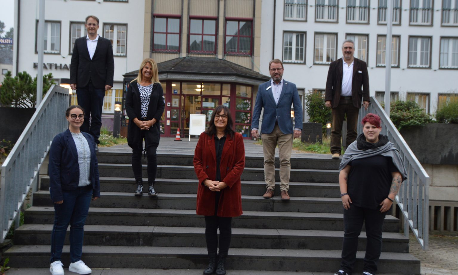 Neue Mitarbeiter Bei Der Stadtverwaltung Mayen Begr t Eifelschau de