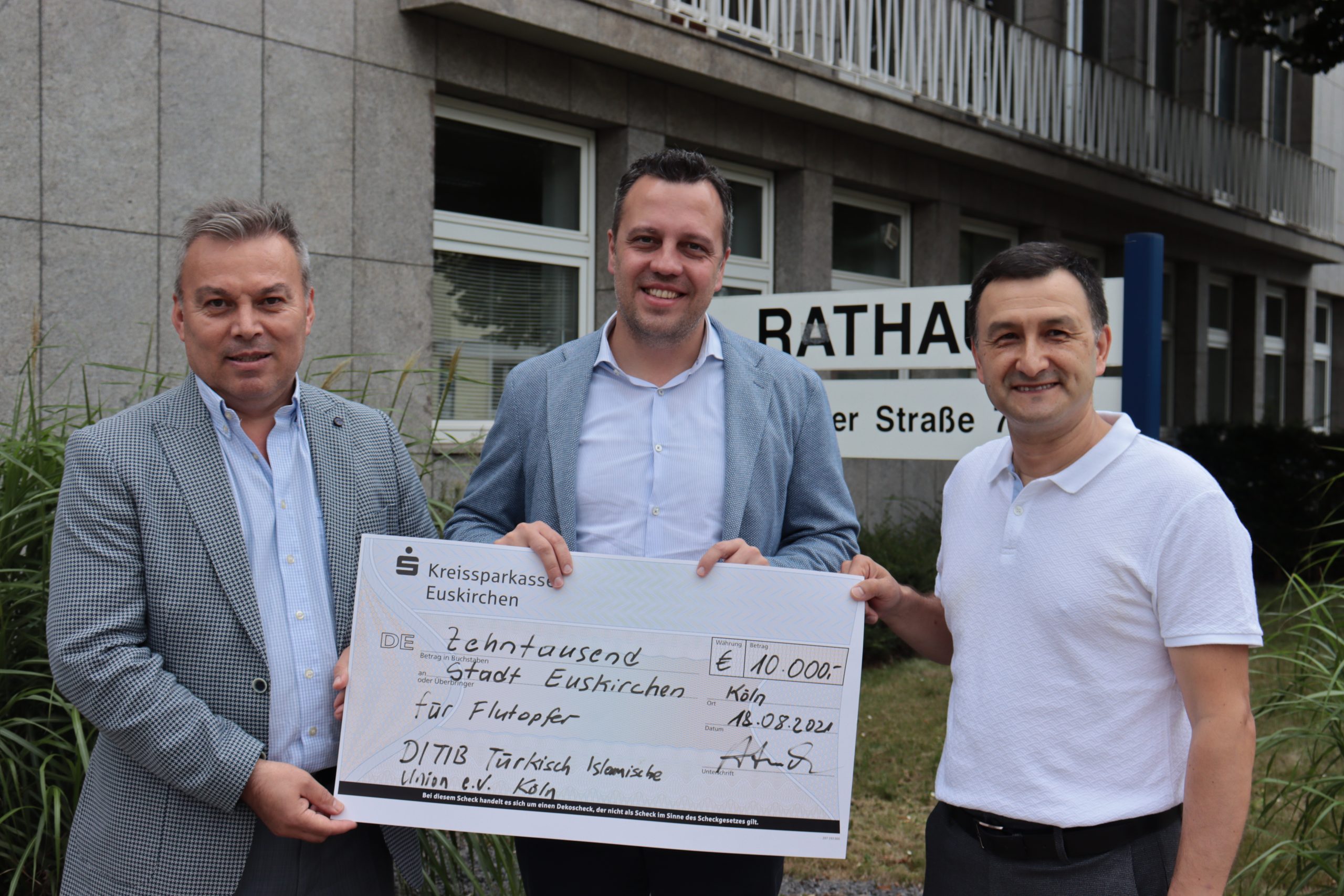 Mortal Kombat porno video