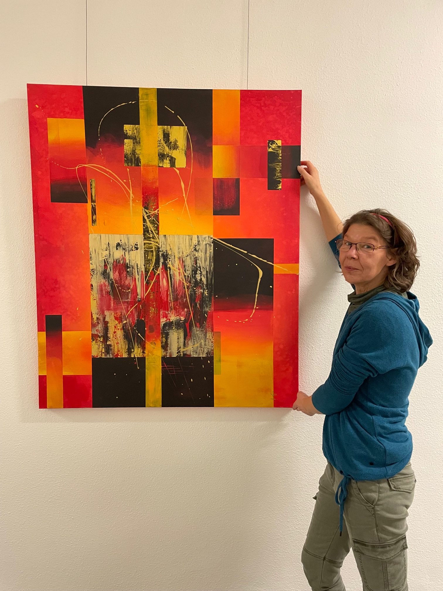 Gina Jacobs zeigt „Regenbogen im Chaos“ im Euskirchener Rathaus ab