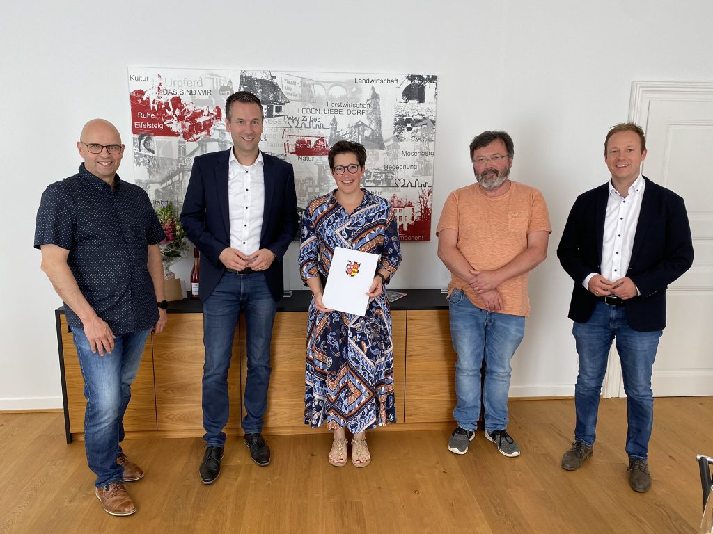 Marion Traut feiert 25jähriges Dienstjubiläum bei der Verbandsgemeinde