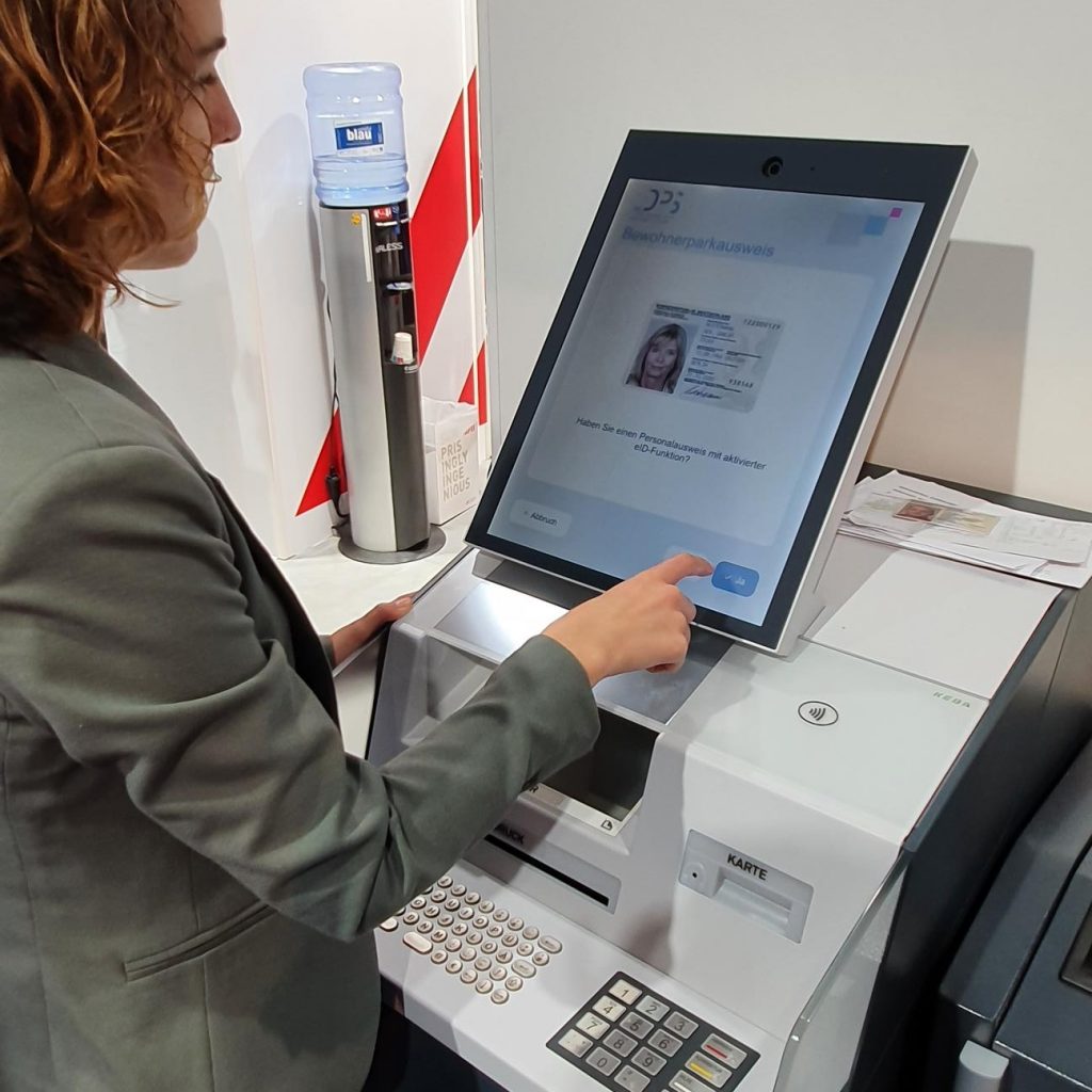 MYK10 bringt dem Landkreis MayenKoblenz den AmtOMat eifelschau.de